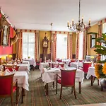Cafe Restaurant De Gouden Karper Hotel