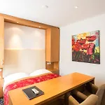 Cafe Restaurant De Gouden Karper מלון 3*